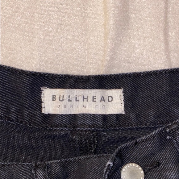 Black BullHead shorts - Picture 4 of 4